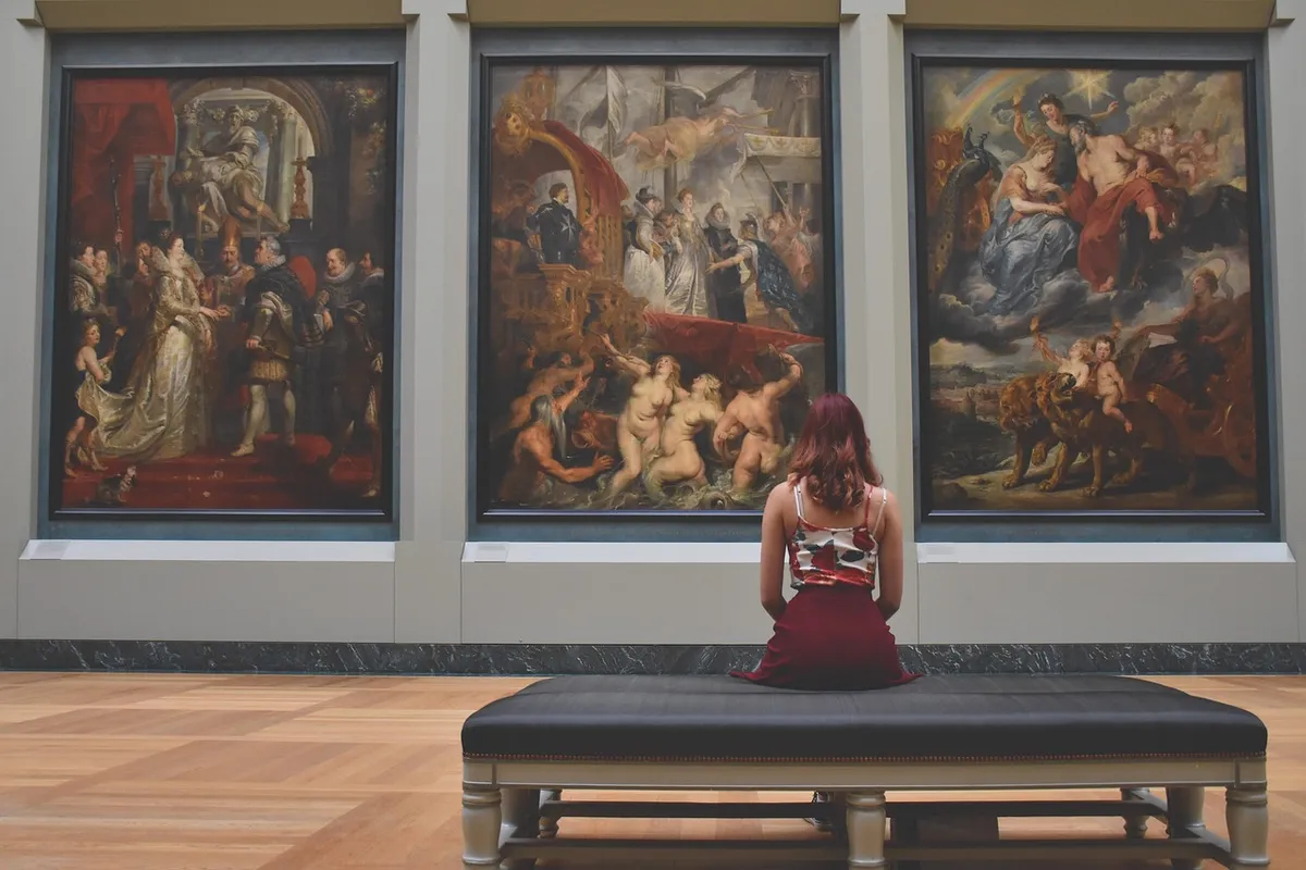 woman, art, creative, relaxation, girl, gallery, creativity, old, museum, exhibition, pictures, louvre, paintings, vernissage, inspiration, zoom background, bro